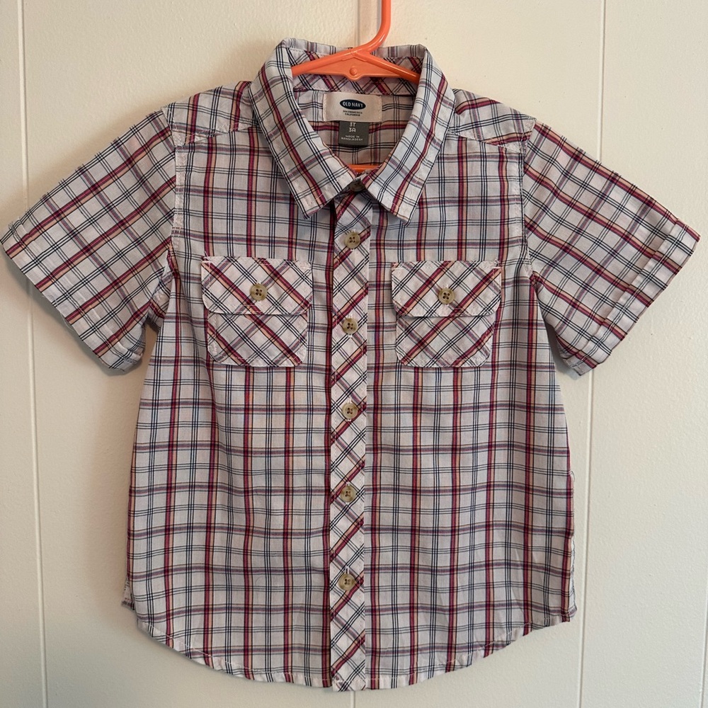 Old Navy Red and White Button Down Shirt Size 3T